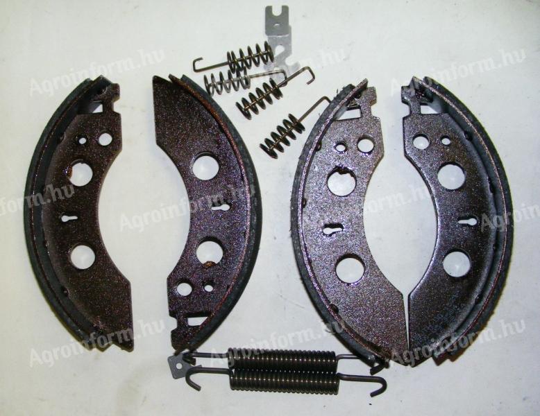 Brake shoes for trailers