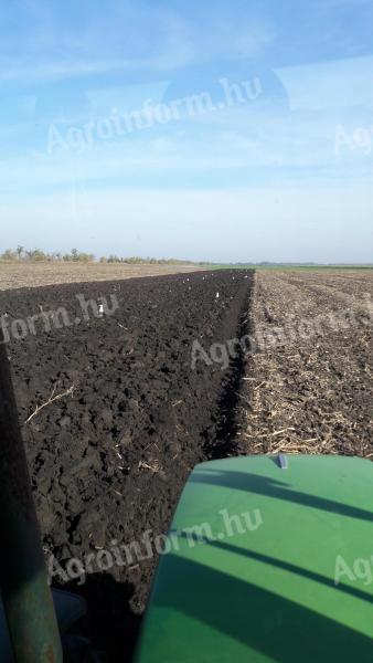 I would like to buy or rent farmland in Szolnok and Rákóczifalva