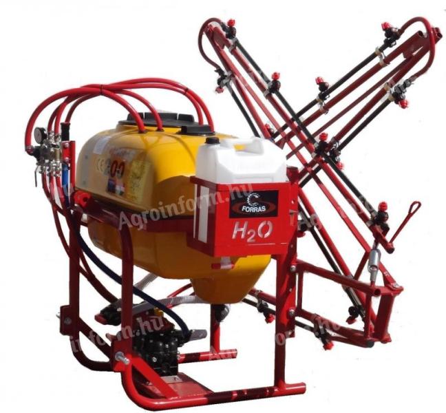 Source 200 suspended sprayer with sprayer wheel