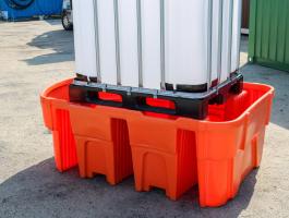 Kármentőtálca IBC tartály alá, 1050 liter