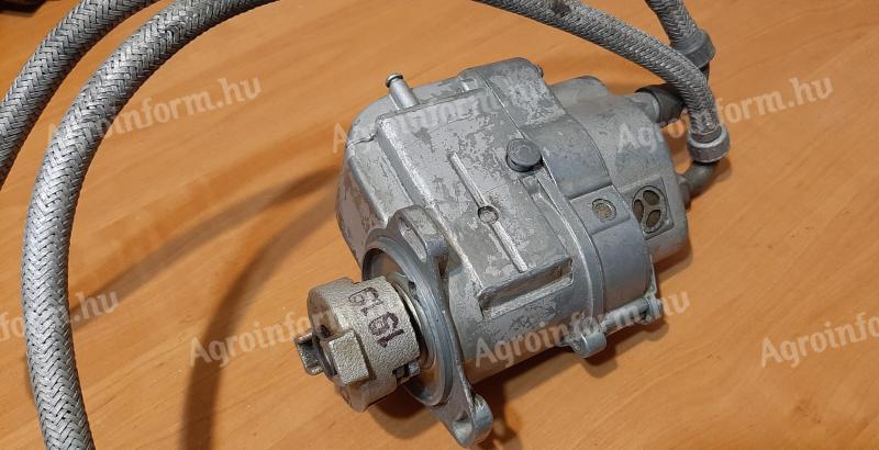 T-012 ignition, K16 carburettor