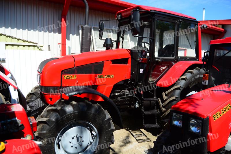 BELARUS MTZ 1221.3 traktor