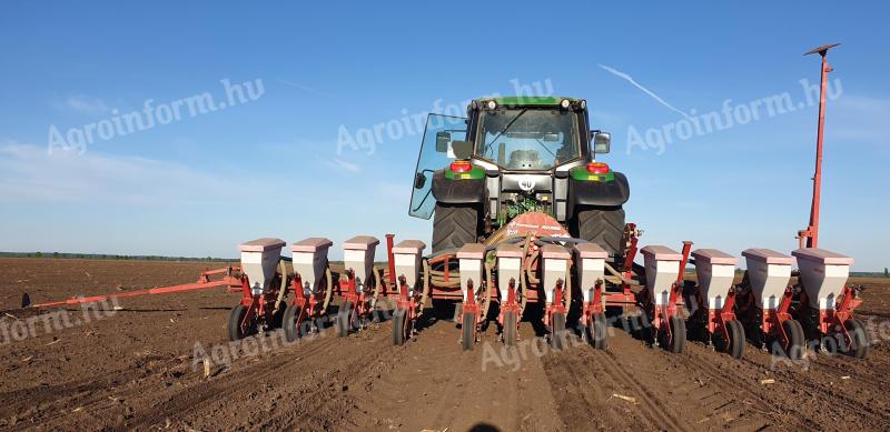 Kverneland Optima seed drill