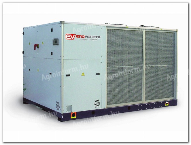 ENOVENETA TB-1202-PC 248.500 kcal/h (289 kW) típusú kompakt léghűtéses hűtő-fűtő aggregát