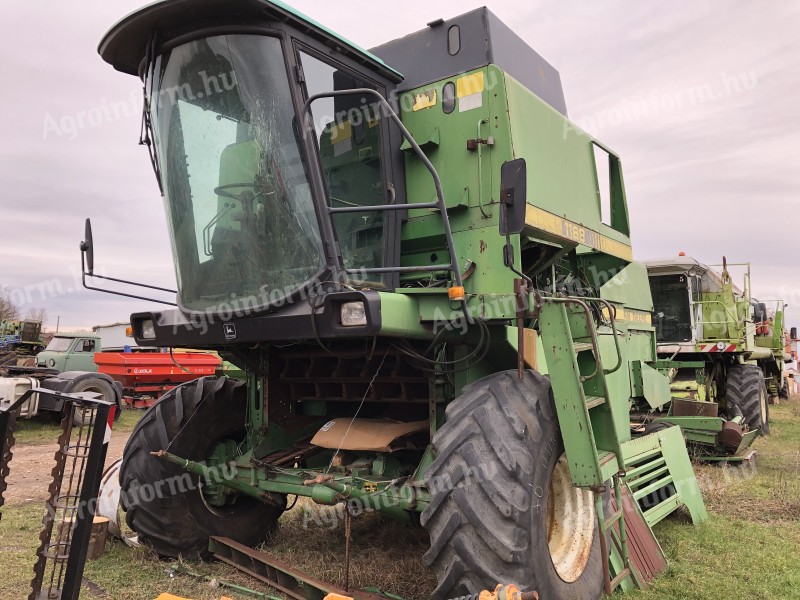 John Deere 1188 bontott alkatrészek