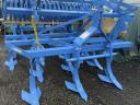 Lemken Karat 10/300 deep loosener, suspended cultivator from stock, with attachment tines