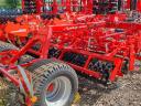 Opall-Agri Saturn 6P compactor mașină de expoziție