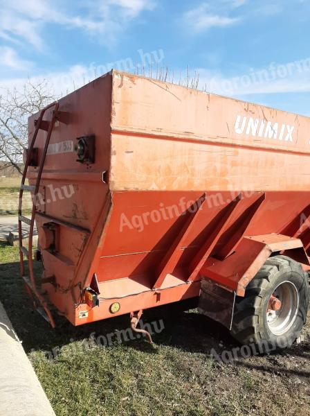 Feeding trolley for sale
