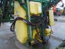 John Deere 510 fuggesztett permetezo