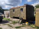 Katonai honvédségi pihenő hétvégi kis ház bungaló felépítmény bódé konténer