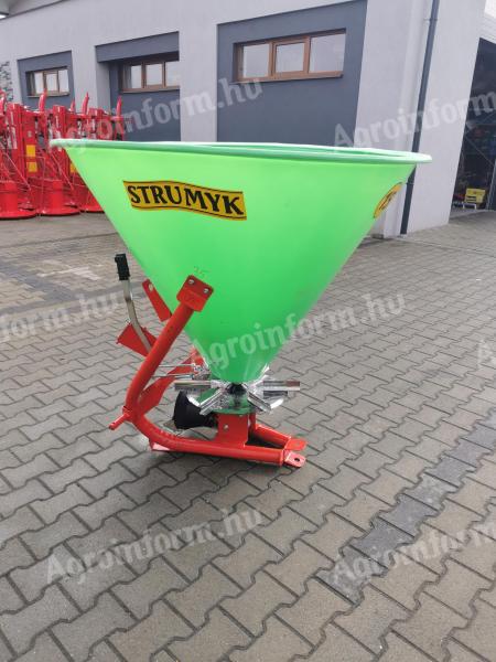Rozsiewacz nawozów polski, pole 500 l