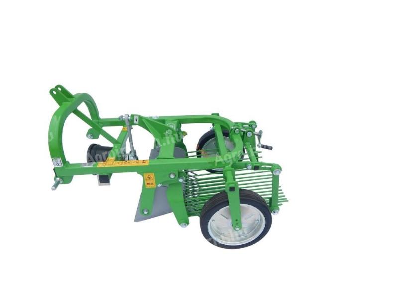 New URSA Z655 potato harvester for small tractors