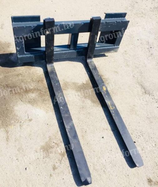 Bobcat, JCB 1CX, CAT, Caterpillar, Gehl skid steer pallet forks