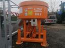 Fliegl 300 E concrete mixer