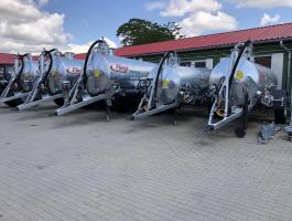 Fliegl szippantó tartálykocsi