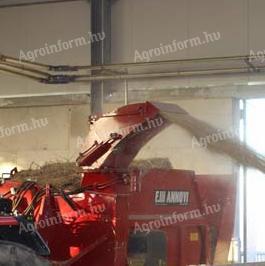 ANNOVI TPC/2 bale extractor and dispenser