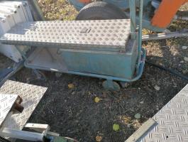 Üvegházba, fóliába való ollós emelő eladó