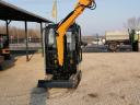 MR18 cab-mounted rotary excavator with hydraulic boom, hydraulic quick coupler