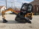 MR18 cab-mounted rotary excavator with hydraulic boom, hydraulic quick coupler