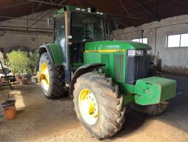 John Deere 7810