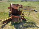 Pumpkin harvester, TR-2003 pumpkin harvester, pumpkin picker adapter, pumpkin picker