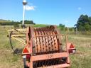 Pumpkin harvester, TR-2003 pumpkin harvester, pumpkin picker adapter, pumpkin picker