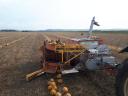 Pumpkin harvester, TR-2003 pumpkin harvester, pumpkin picker adapter, pumpkin picker