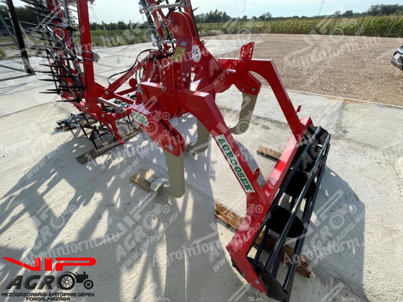 Neuer Agro-Osek 3-Blatt-Bodengrubber mit Klutenbrecher als Geschenk, ab Lager, VIP AGRO Kft.