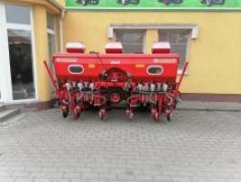 Agromaster szemenkénti vetőgép akcióban KÉSZLETRŐL