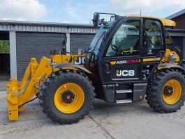 JCB 542 70 agri xtra teleszkópos rakodó