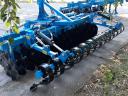 AGRO-STAL FD 3,0 m front-mounted soil preparation machine