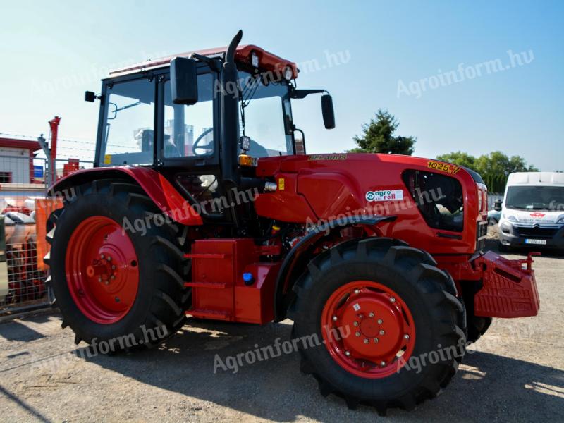 Belarus MTZ 1025.7 traktor Raktárról