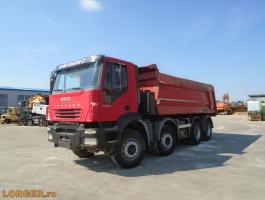 Iveco Trakker 440 billencs 8×4