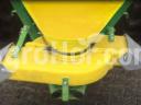 Suspended salt and fertilizer spreader (500 kg plastic hopper) / Zagroda 5232