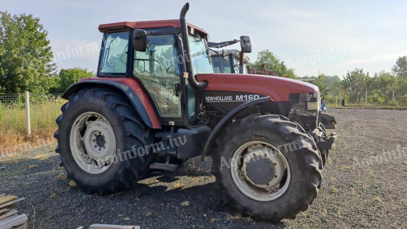 New Holland M160 BONTOTT ALKATRÉSZ