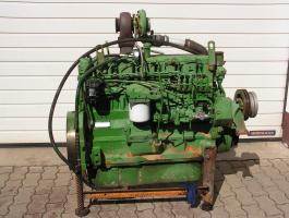 John Deere 8.1 L motor
