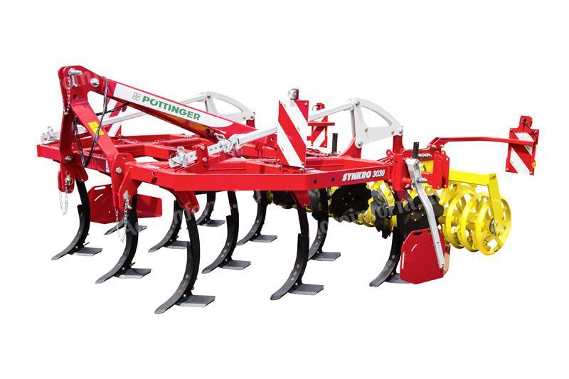 Pöttinger Syncro 3030 cultivator de câmp