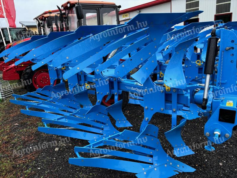 Lemken EurOpal 5 3+1 N 100 on a set of rotating plows