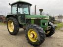 John Deere 2140