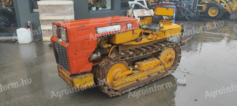 ITMA 302S lánctalpas traktor