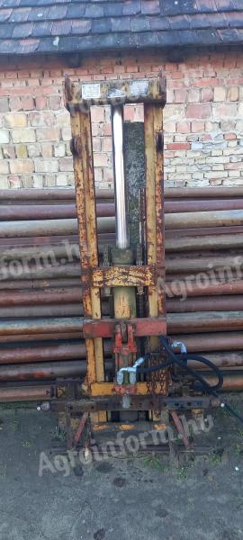 Forklift tower