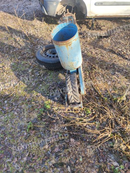 Člen SPC Seed drill