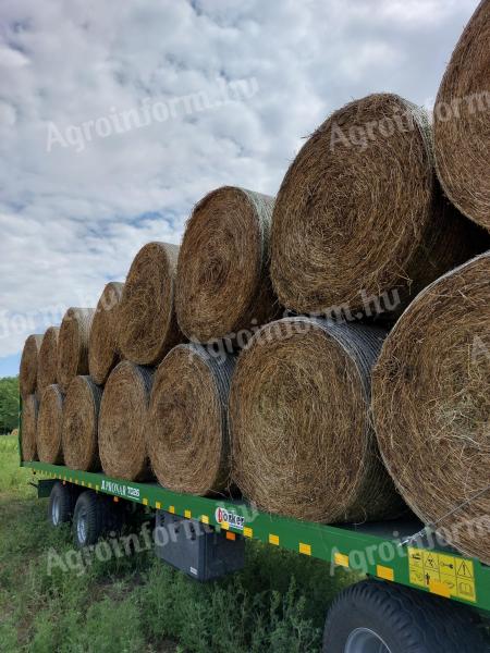 125x160 bale lucerne za prodajo