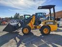 Încărcător articulat JCB 403 cu cupă Quicke cadou