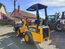 Încărcător articulat JCB 403 cu cupă Quicke cadou