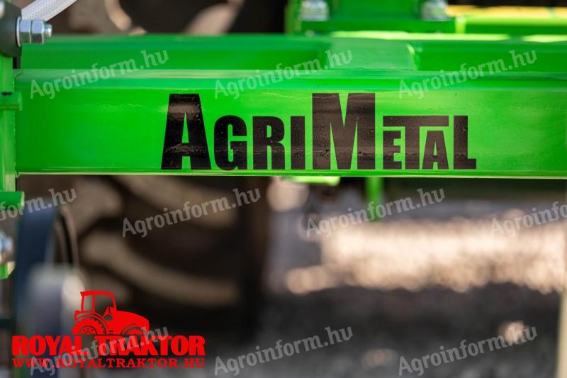 AGRIMETAL - Sorközművelő kultivátor folyékony műtrágyakijuttatóval