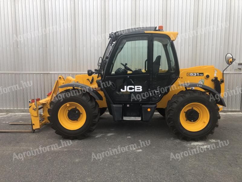 Teleskopický manipulátor JCB 531-70