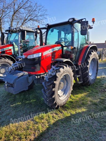 Massey Ferguson 5711M univerzális traktor