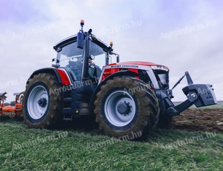 Massey Ferguson 8S.225 Dyna7 Exclusive nehéz univerzális traktor
