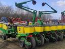 John Deere 1760 12 soros szemenkénti vetőgép